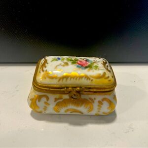 Limoges trinket box